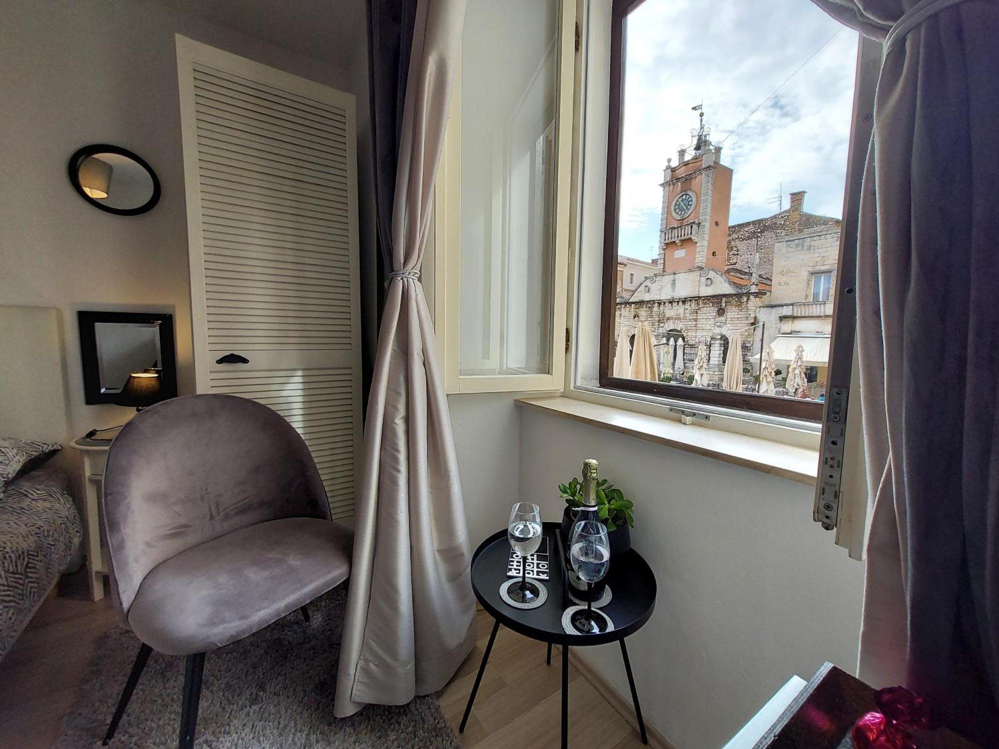 Apartment Agora ザダル 部屋 写真
